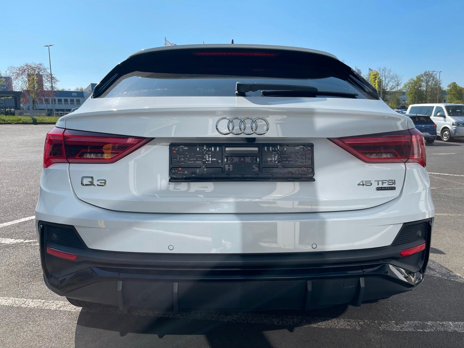 Audi Q3 Sportback 45 TFSI quattro S line - Samsaru's Car Outlet