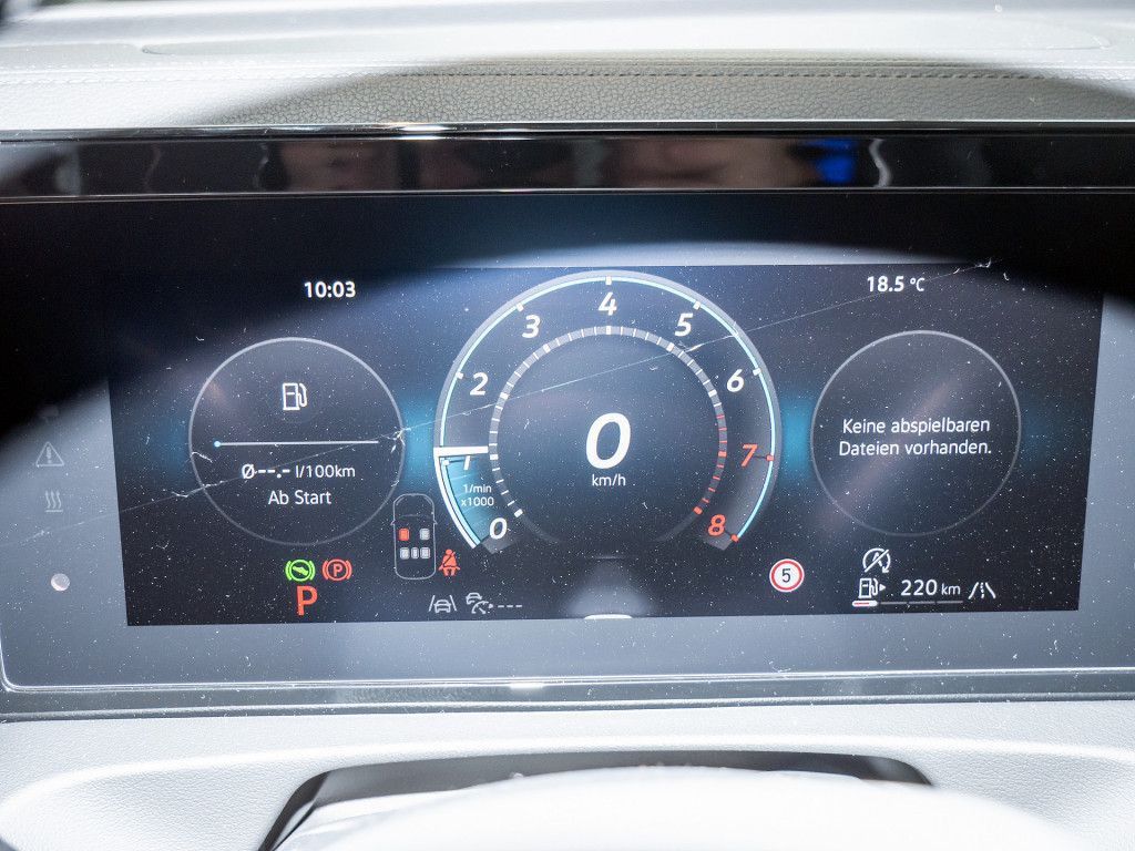 Volkswagen Tiguan 2.0TSI DSG Elegance 4x4 P-DACH LEDER H&K