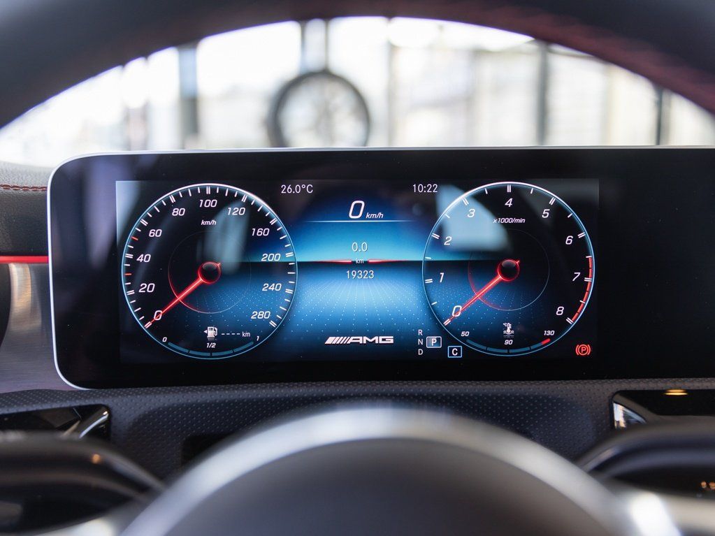 Mercedes-Benz CLA 35 AMG 4M - Samsaru's Car Outlet