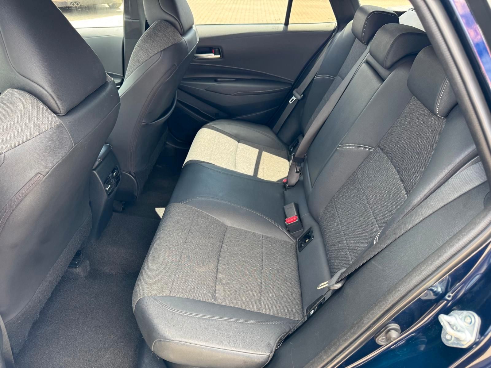 Toyota Corolla 1.8 Touring Sports Hybrid - Samsaru's Car Outlet