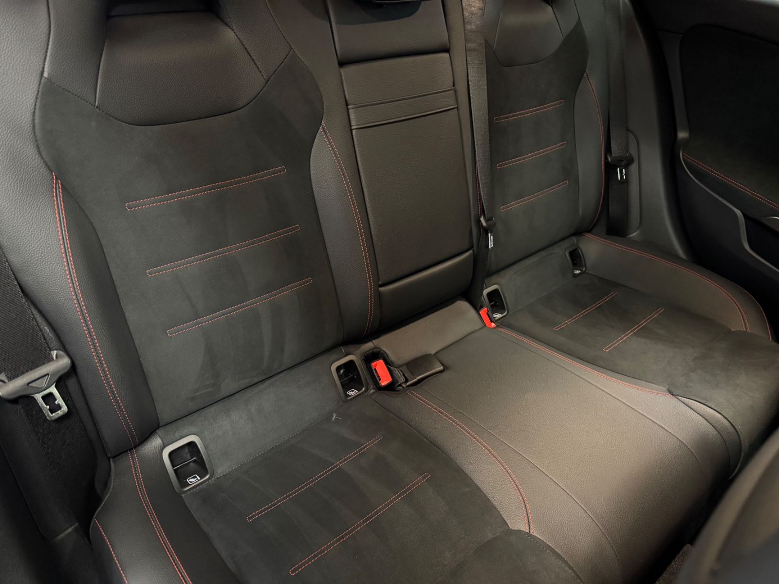 Mercedes-Benz A 200 AMG - Samsaru's Car Outlet