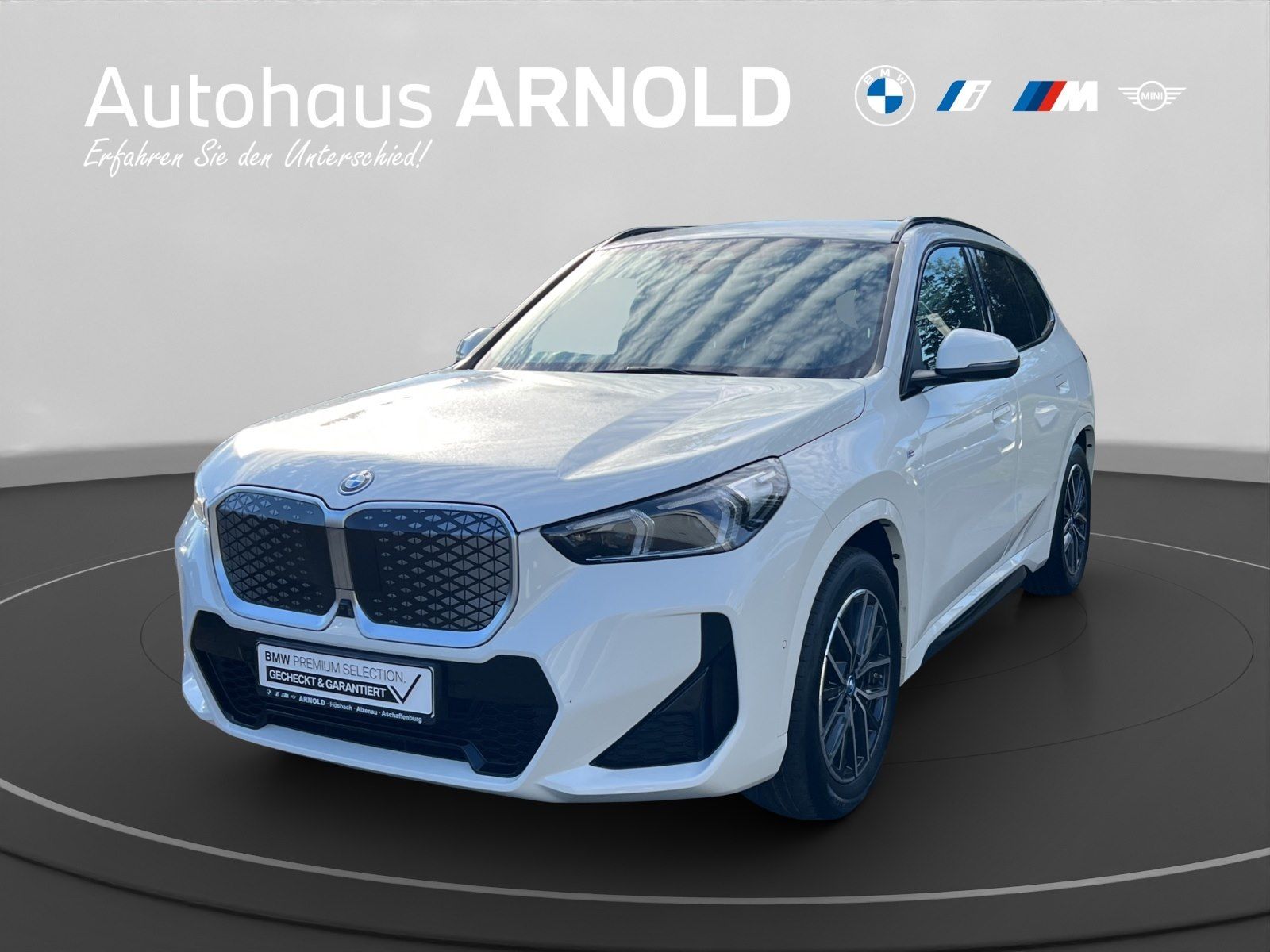BMW iX1 xDrive30 M Sportpaket Head-Up DrAssProf
