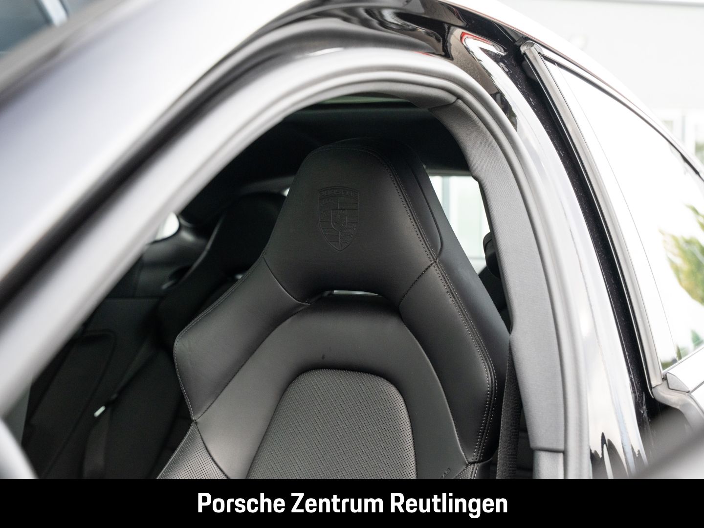 Porsche Panamera 4 E-Hybrid Platinum Edition HA-Lenkung