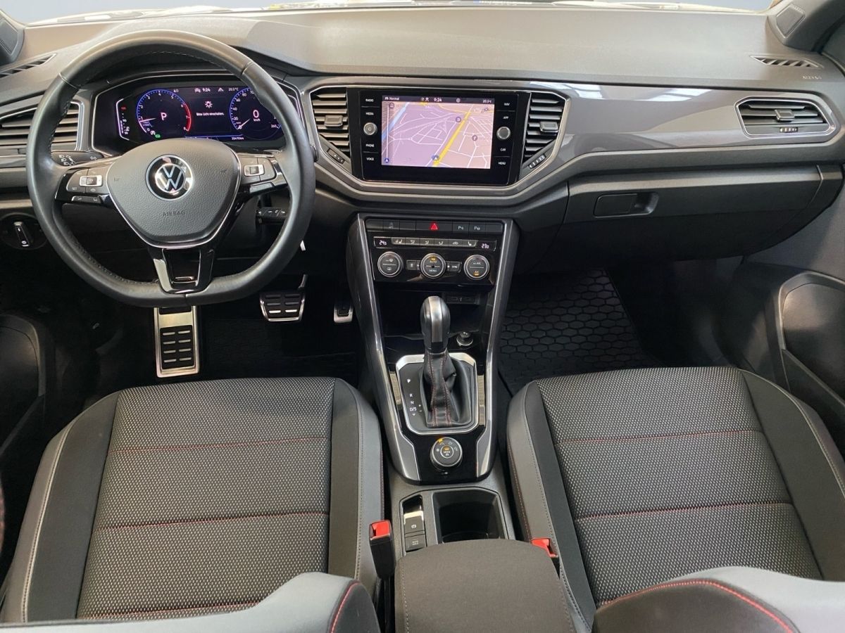 Volkswagen T-Roc 2.0 TSI DSG 4Motion - Samsaru's Car Outlet