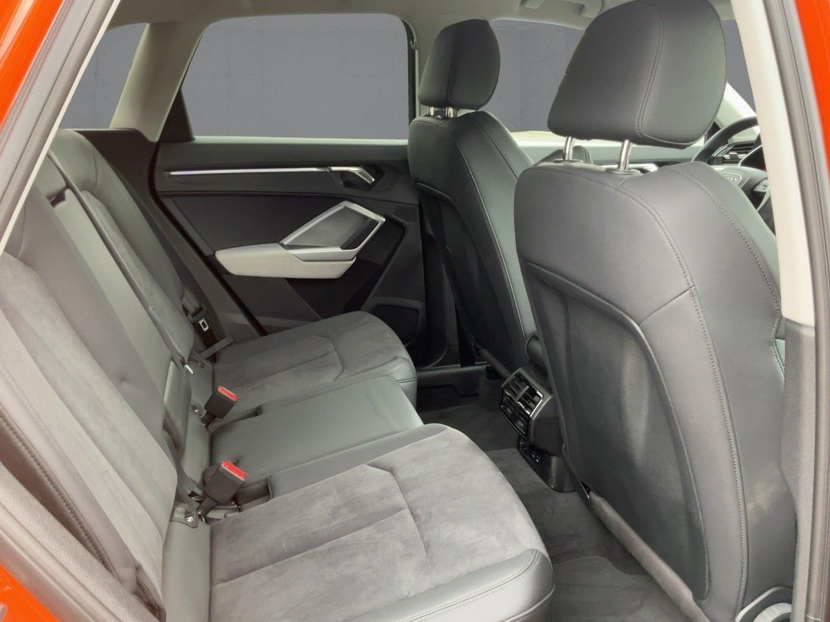 Audi Q3 40 TFSI QU S-TR ADVANCED - Samsaru's Car Outlet