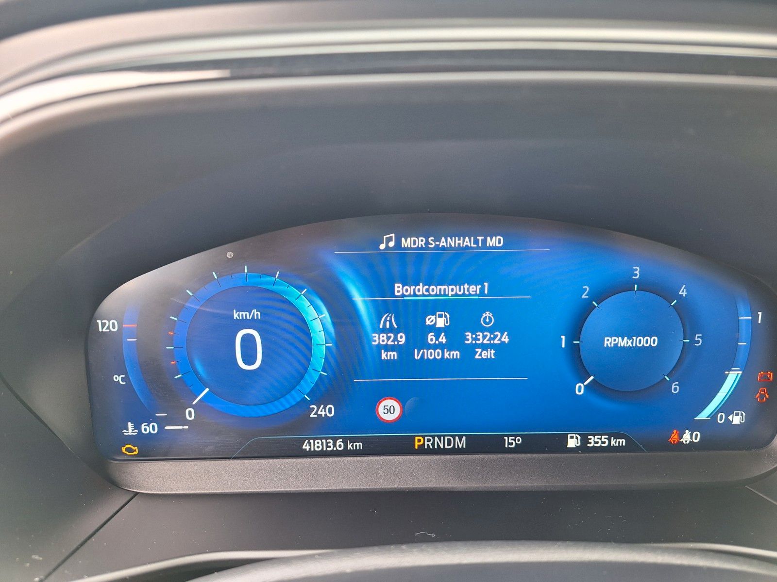 Ford Focus Turnier ST-Line X AHK NAVI LED PDC RFK LMF