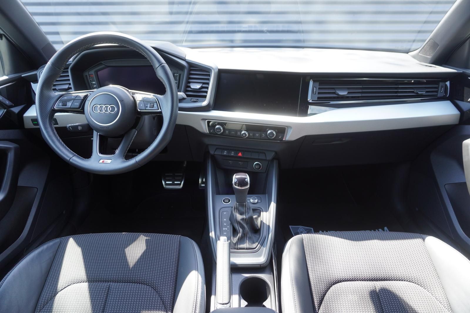 Audi A1 35 TFSI SPORTBACK S-LINE SPORTPAKET - Samsaru's Car Outlet