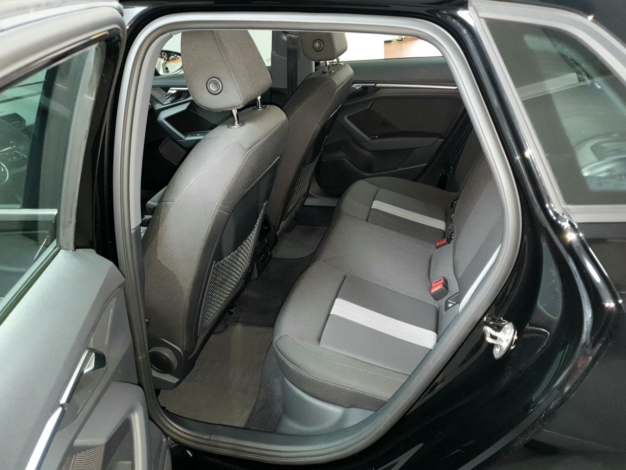 Audi A3 Sportback 35TFSI S tronic Navi/LED/GRA