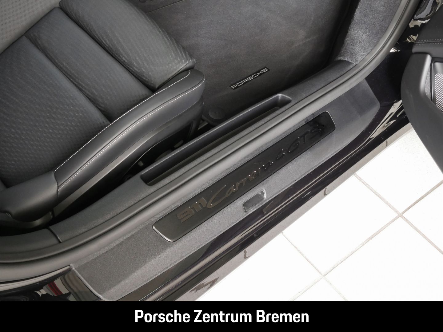 Porsche 992 4 GTS Matrix LED Burmester Liftsystem