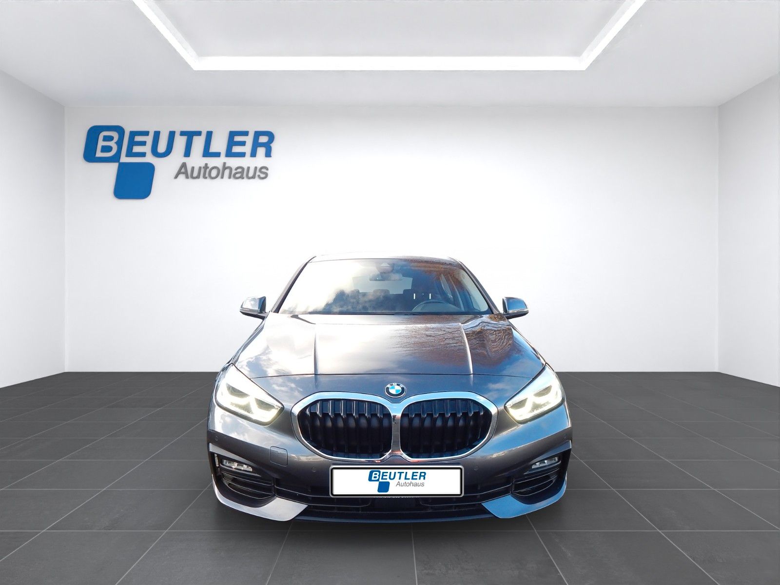 BMW 118iA Advantage - Samsaru's Car Outlet