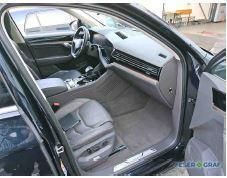 Volkswagen Touareg 3.0TDI Atmosph. - Samsaru's Car Outlet
