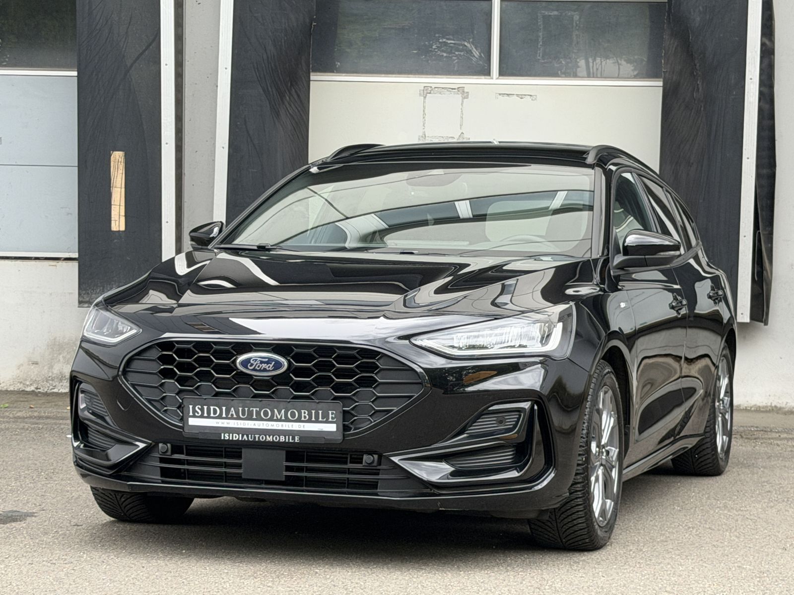Ford Focus ST-Line LED Navi ACC-Tempomat Pano Kamera