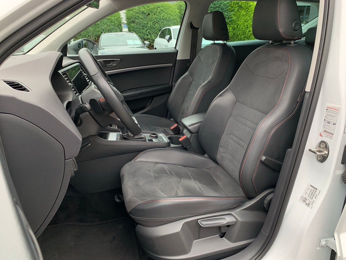 Seat Ateca FR 2.0 TSI DSG 4Drive AHK+NAVI+KAMERA+SHZ+