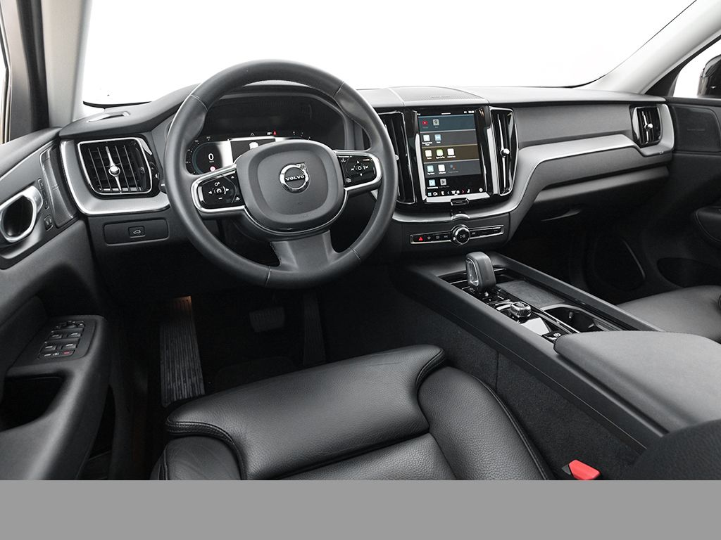 Volvo XC60 B4 Plus Dark - Samsaru's Car Outlet