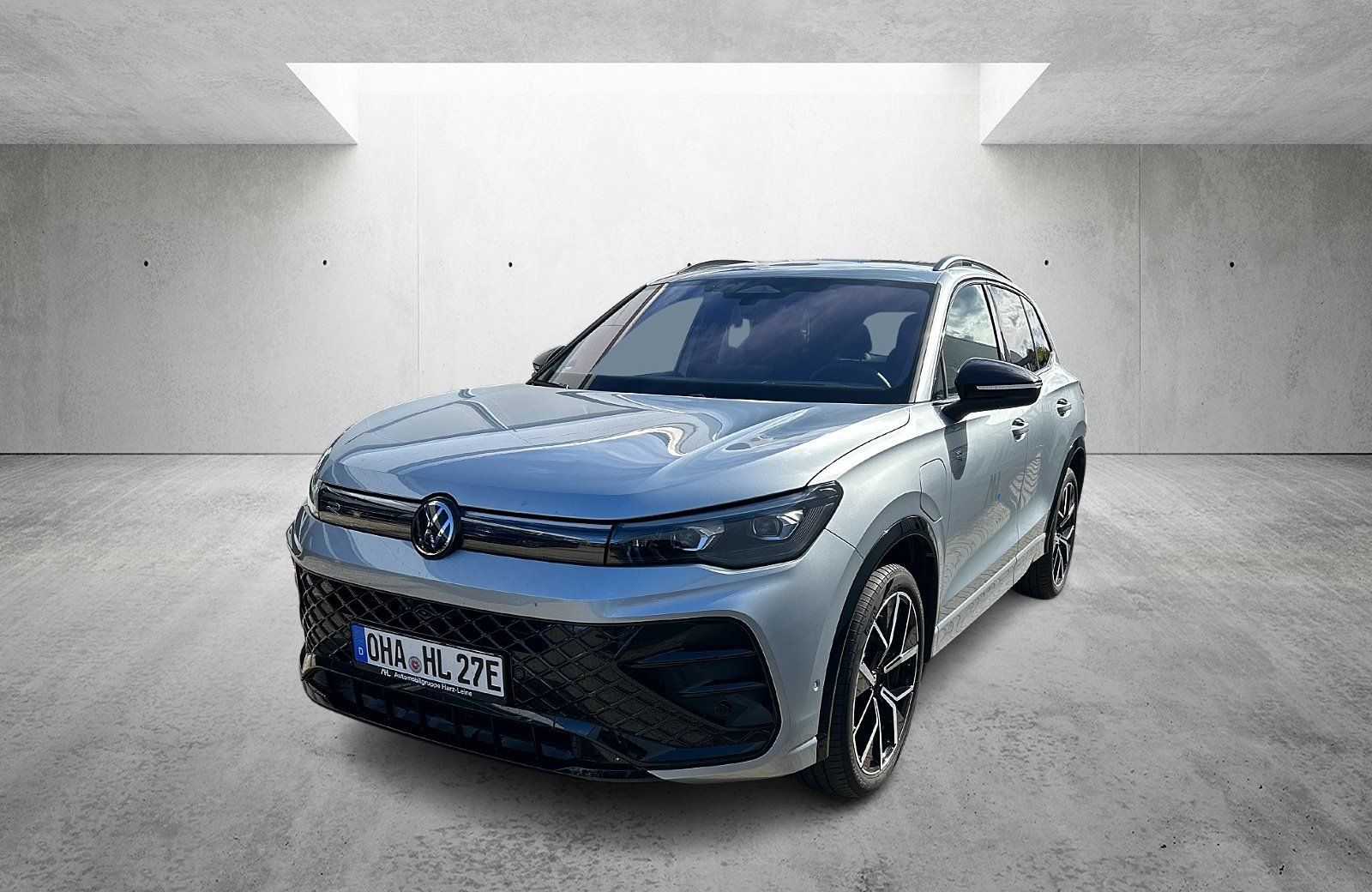 Volkswagen Tiguan R-Line 1.5 eHybrid 360 4xSHZ ACC AHK AUT