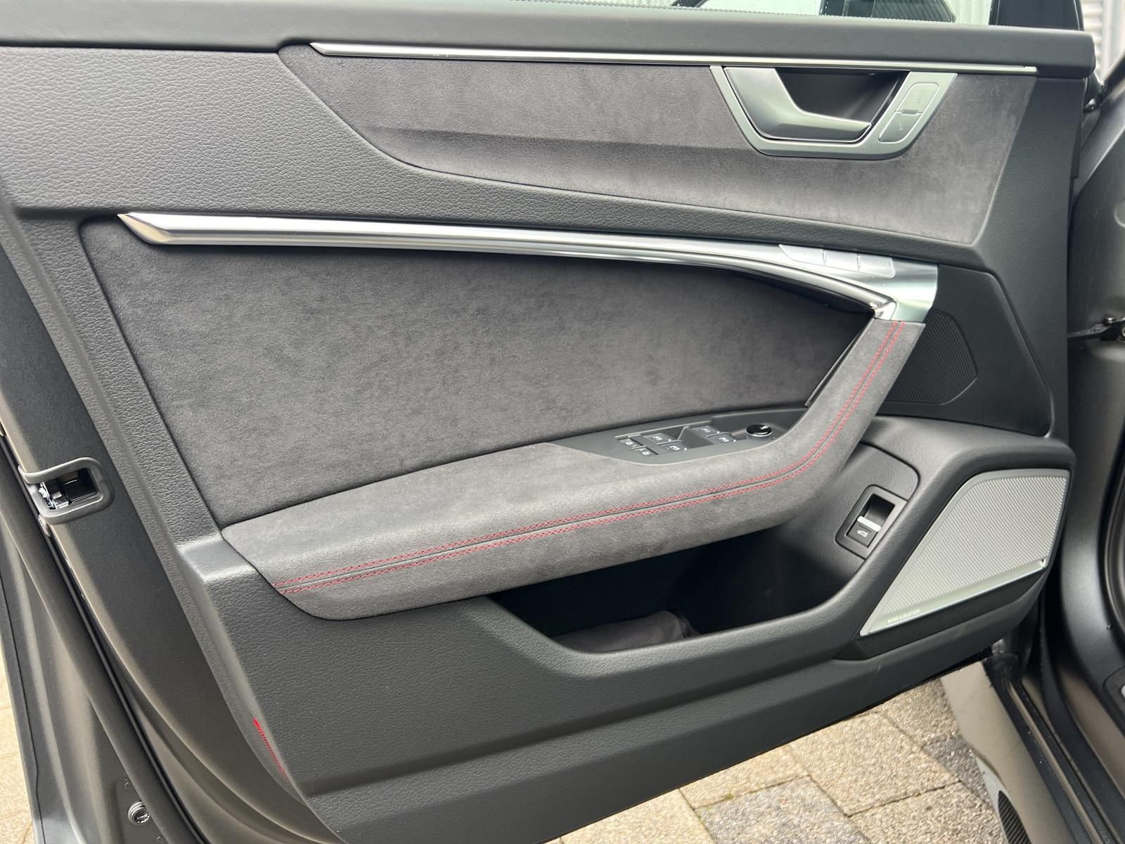 Audi RS6 4.0 V8 TFSI  Perfomance PANO MATRIX KERAMIK