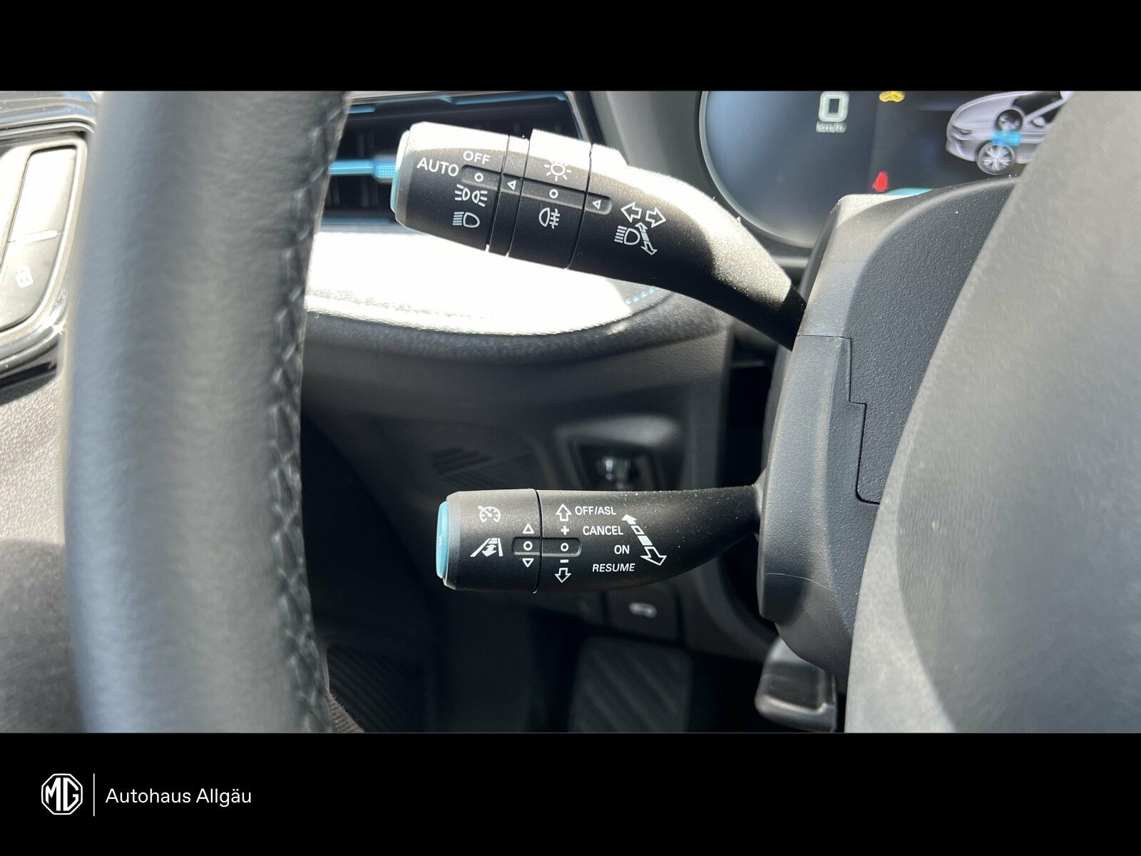 MG5 Luxury Max LED+ACC+Navi+360°Kam+CarPlay+SHZ