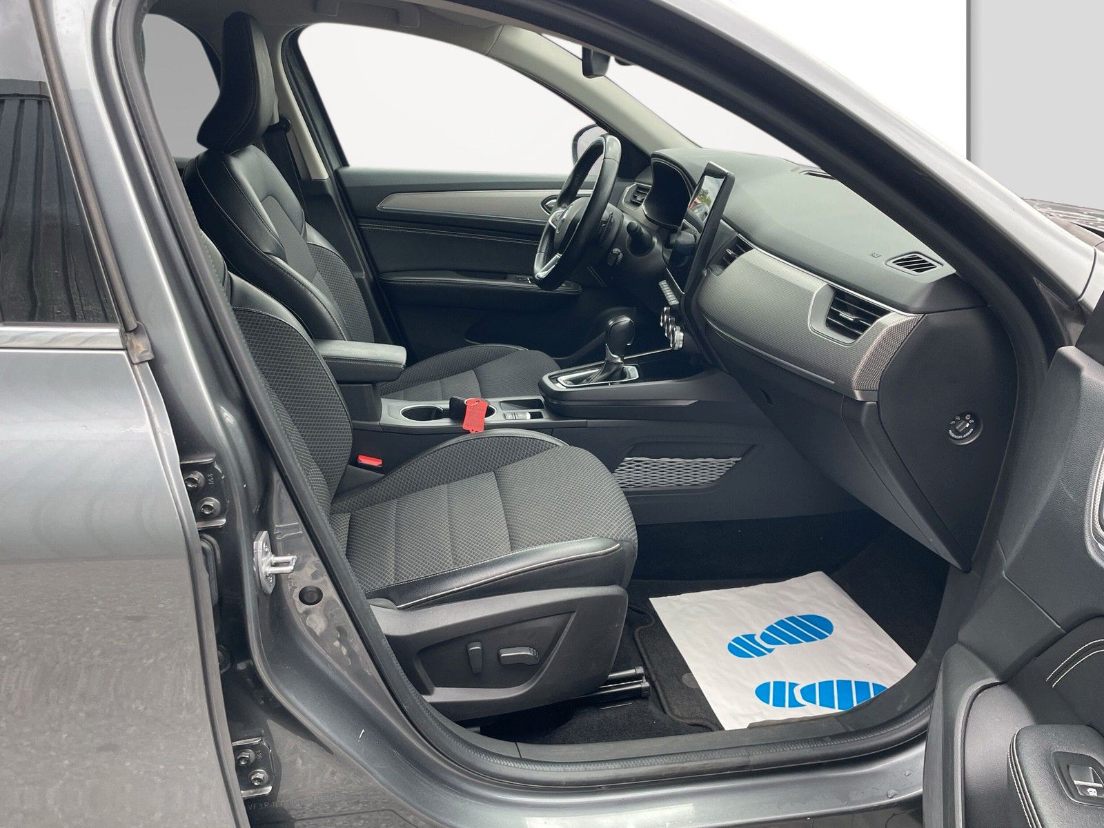 Renault Arkana Techno - Samsaru's Car Outlet