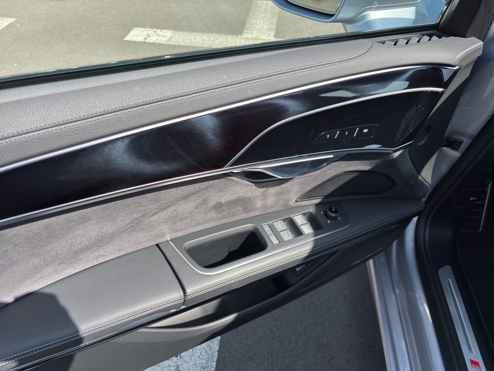 Audi A8 50 TDI quattro S line - Samsaru's Car Outlet