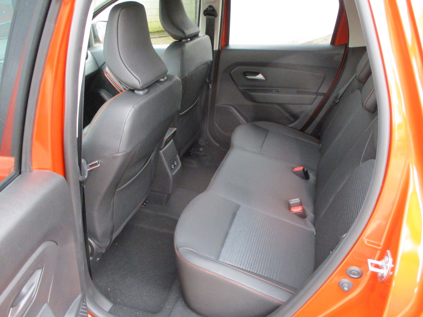Dacia Duster Extreme TCe 150 EDC - Samsaru's Car Outlet