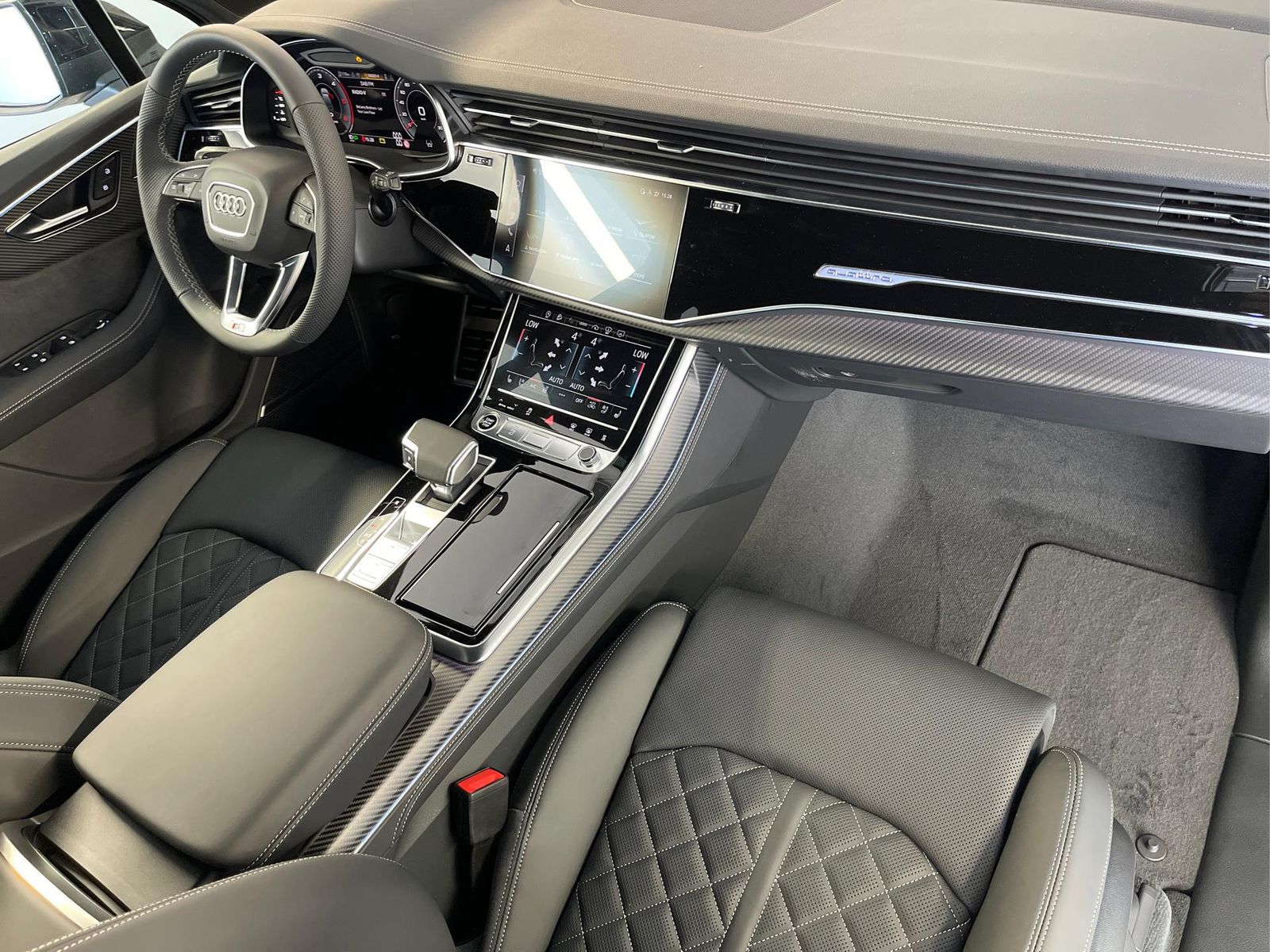 Audi Q7 Facelift S line 50 TDI Allradlenk.+Standhz...