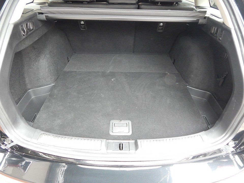 Mazda 6 2.0L SKYACTIV G 165 6AT FWD EXCLUSIVE-LINE COM
