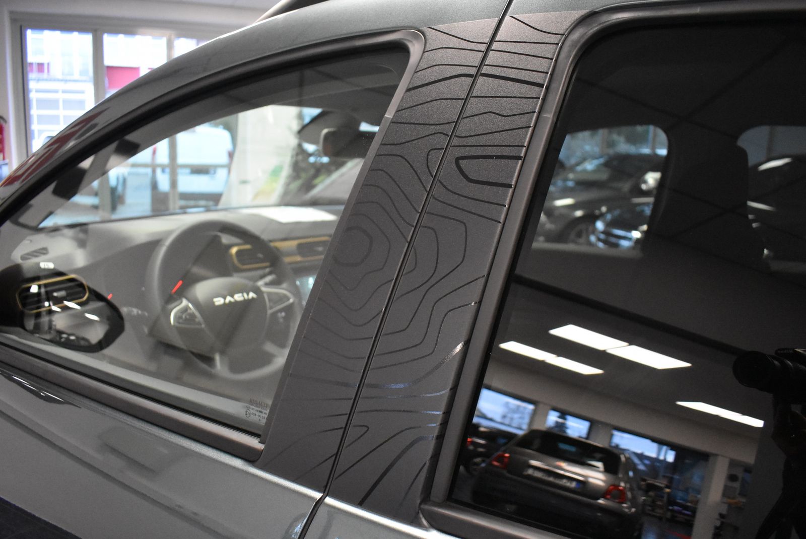 Dacia Duster dCI 115 4WD Extreme+ - Samsaru's Car Outlet