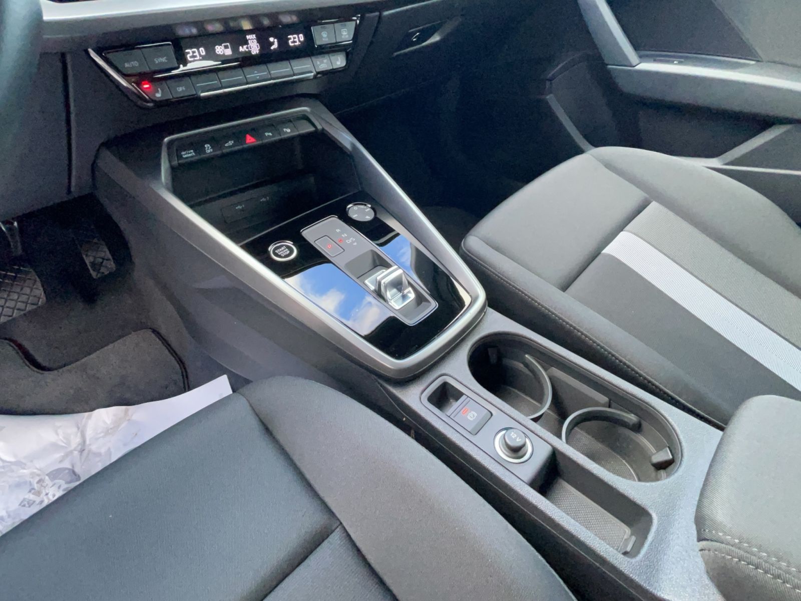 Audi A3 SB 40 TFSIe S line - Samsaru's Car Outlet