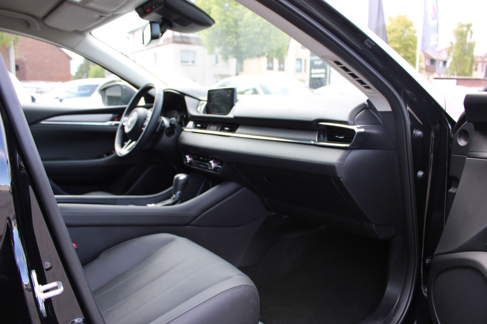 Mazda 6 Kombi Exclusive*LEDER*360*HUD*BOSE*MATRIX-LED