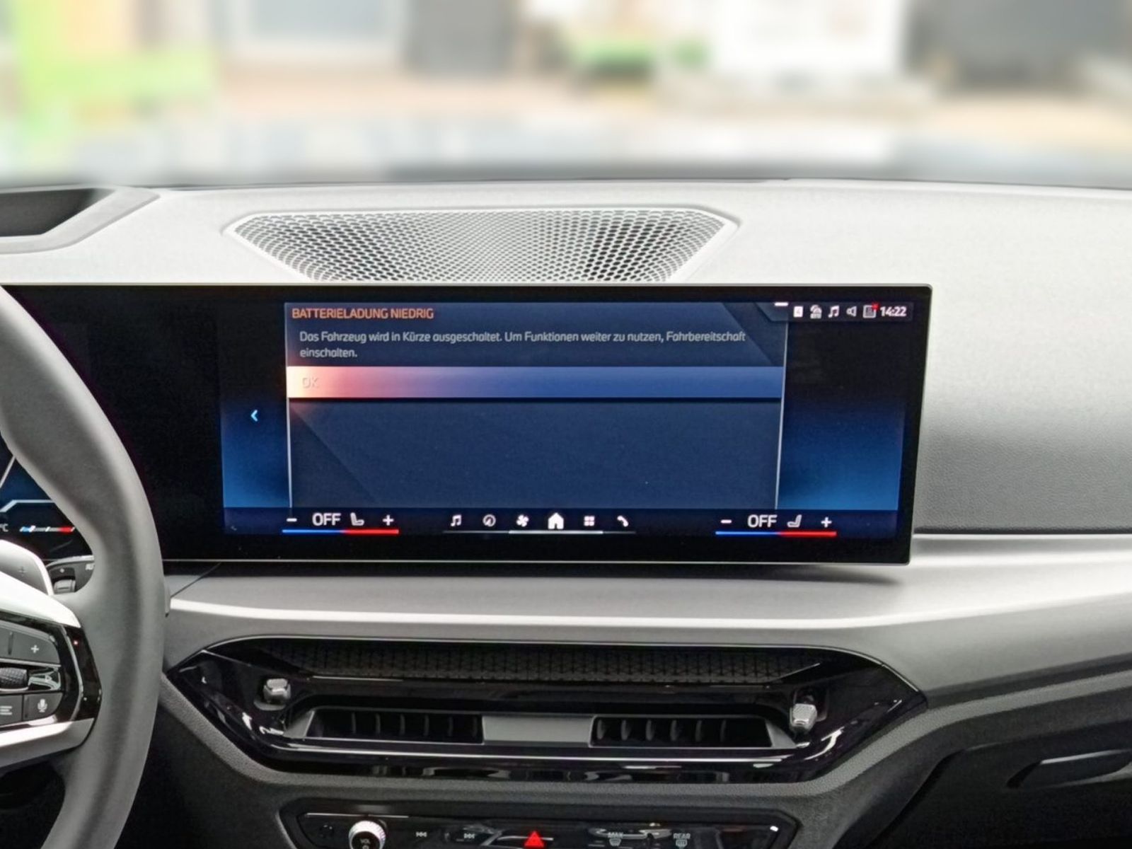 BMW 318i Touring+AHK+LEASING AB 369,-+LIVE COCKPIT P