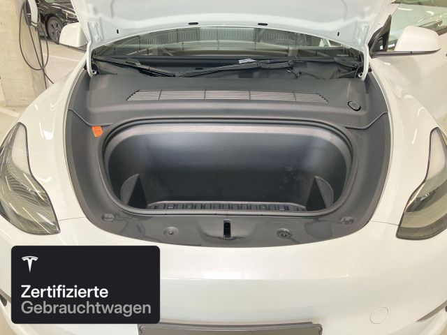 Tesla Model Y Rear-Wheel Drive