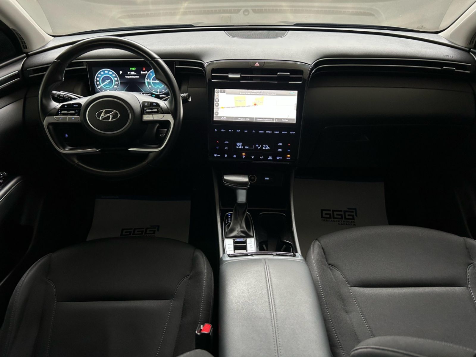 Hyundai Tucson - Samsaru's Car Outlet