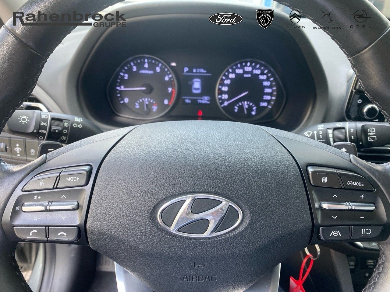 Hyundai i30 Trend Mild-Hybrid - Samsaru's Car Outlet