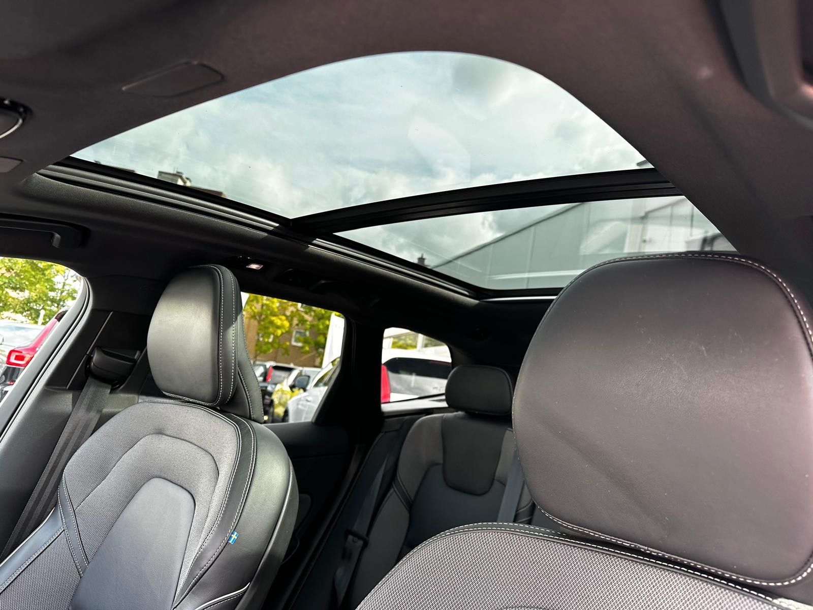 Volvo XC60 T6 AWD L RANG Plugin Plus GooglePANO360°STH