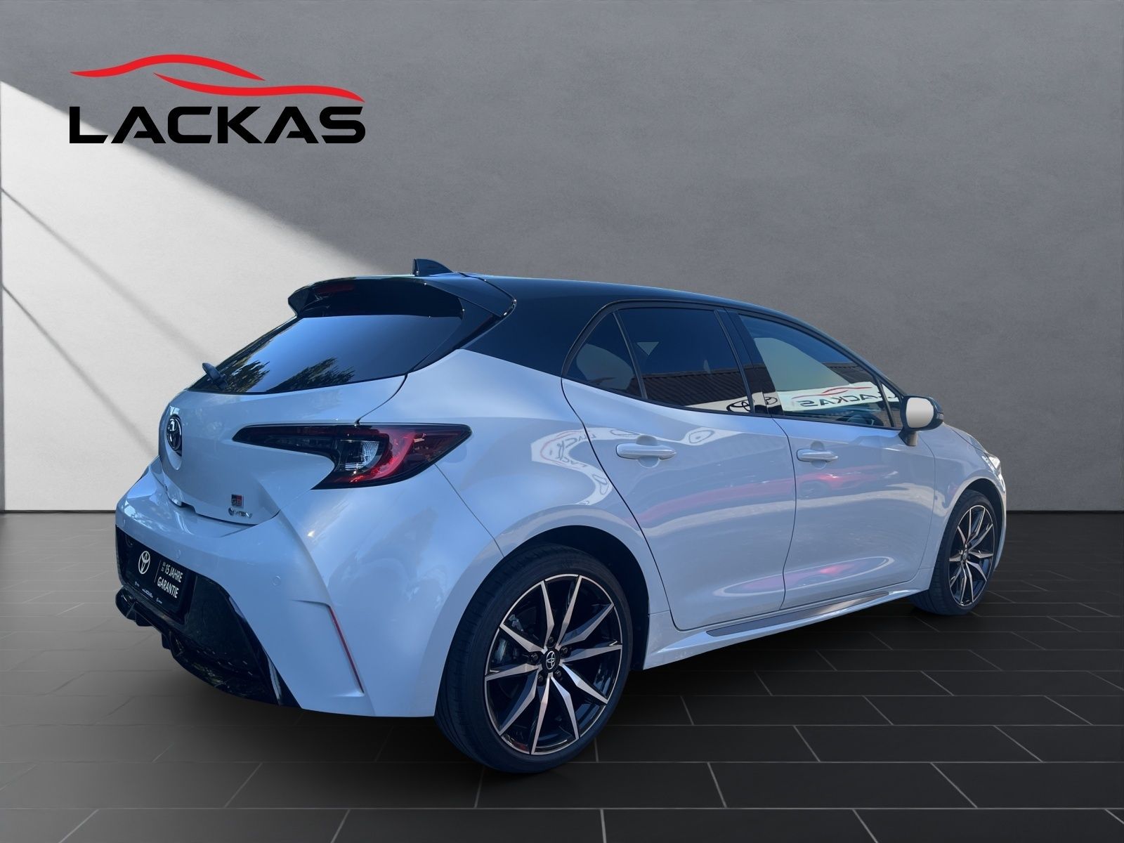 Toyota Corolla 2.0 Hybrid GR Sport 1HD+NAVI+CARPLAY+PDC