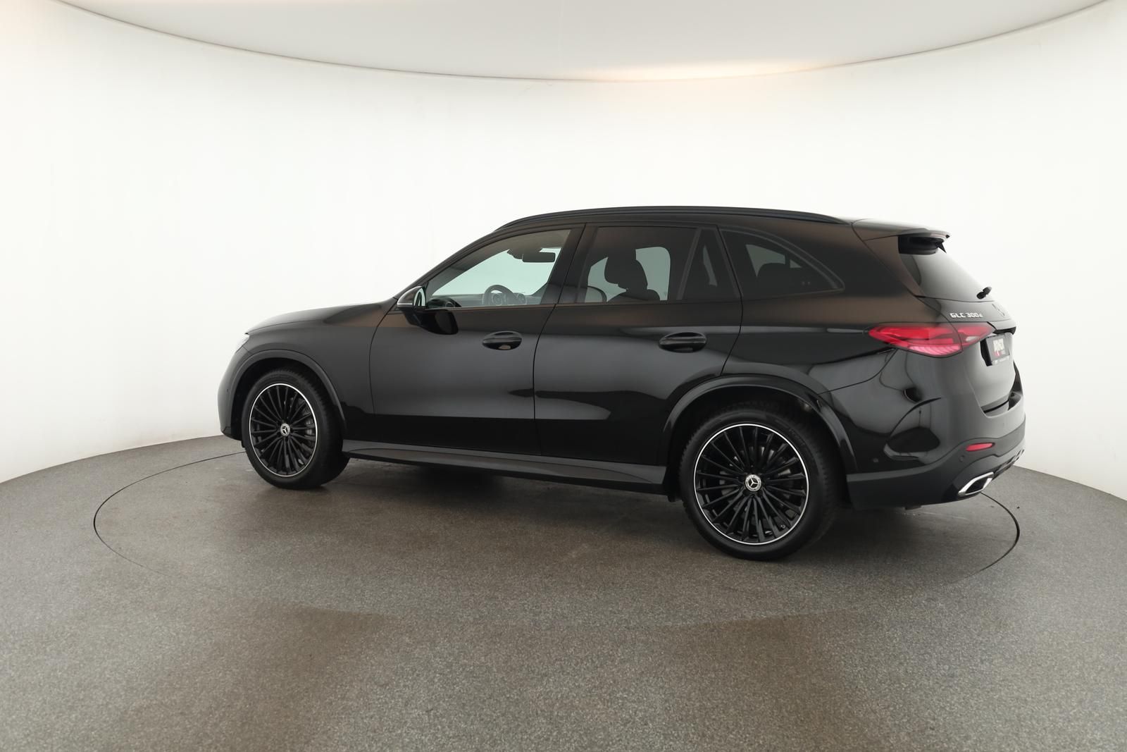 Mercedes-Benz GLC 300 d 4M AMG Advanced Night DIGITAL Pano AHK