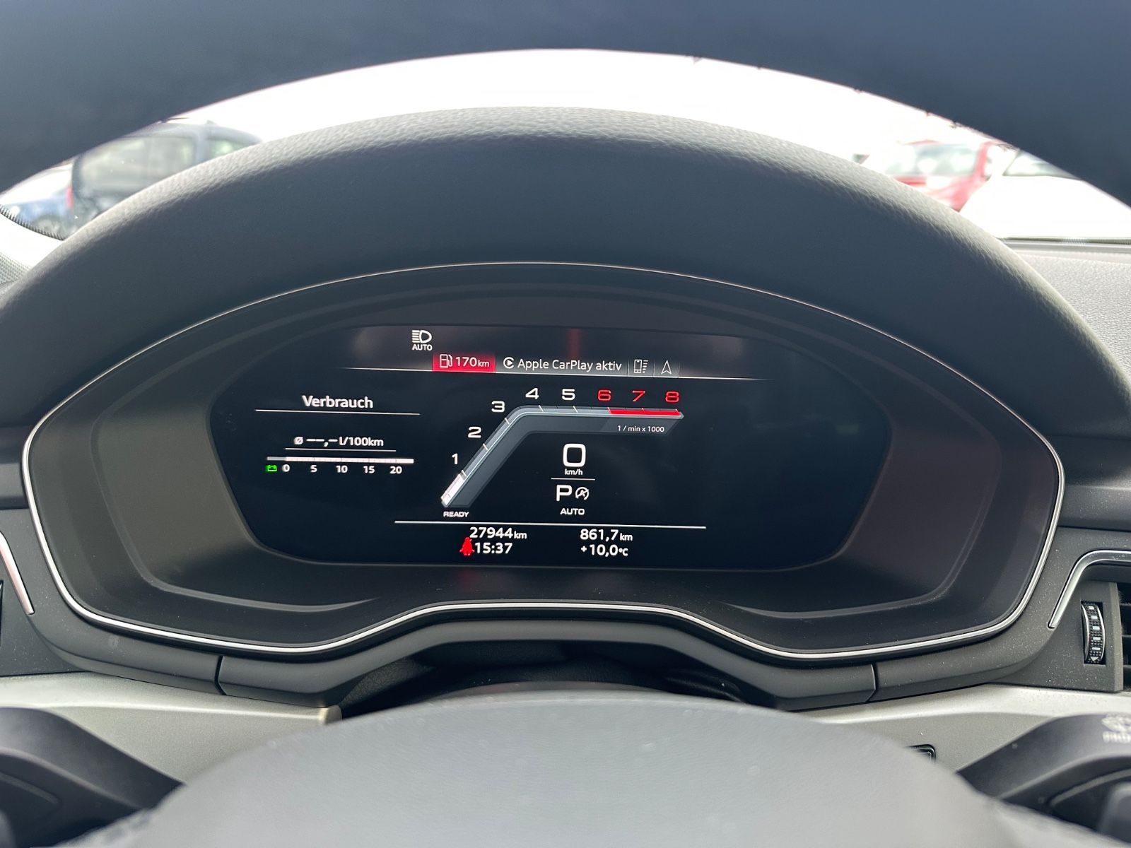 Audi A4 Avant 40 TFSI quattro S line - Samsaru's Car Outlet