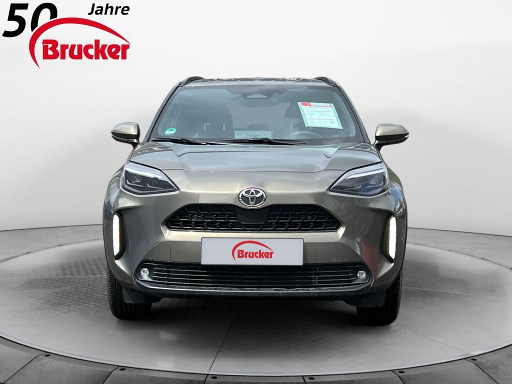 Toyota Yaris Cross Team D mit WP+SP