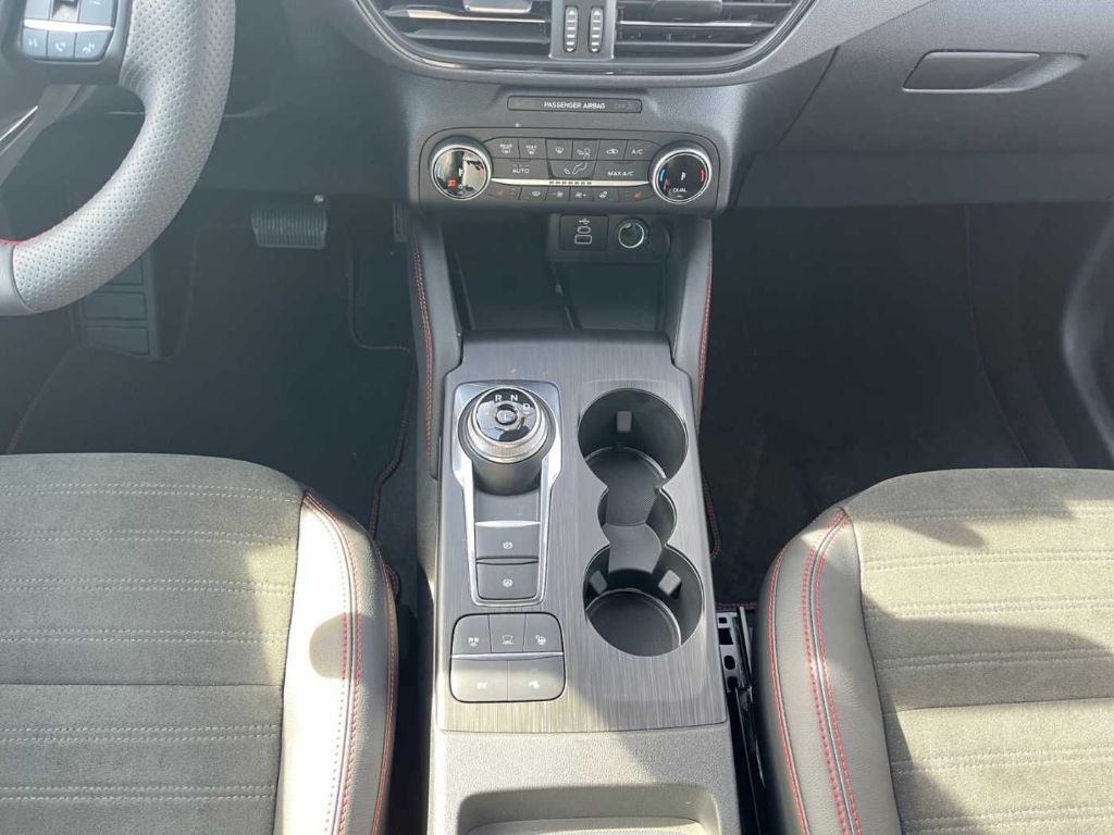 Ford Kuga ST-Line X - Samsaru's Car Outlet