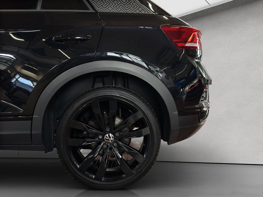 Volkswagen T-Roc 1.5 TSI DSG Black Style - Samsaru's Car Outlet