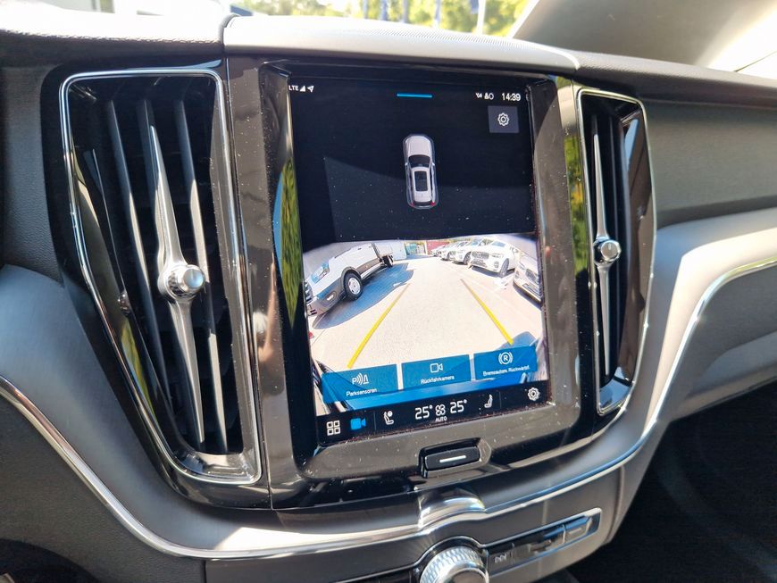 Volvo XC60 B5 B AWD Core