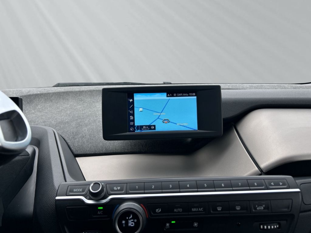 BMW i3 120Ah - Samsaru's Car Outlet