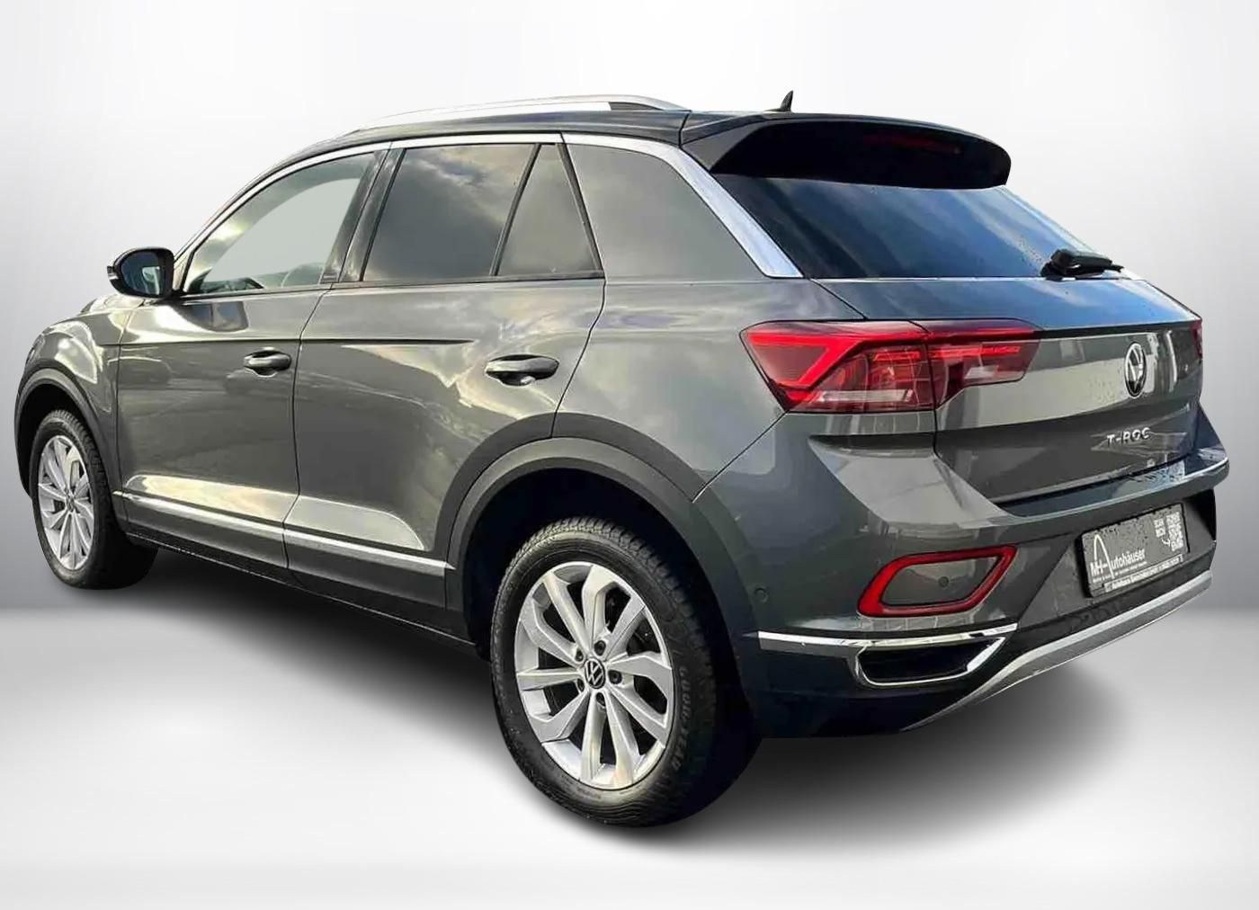Volkswagen T-Roc 1.5 TSI Aut. Style - Samsaru's Car Outlet