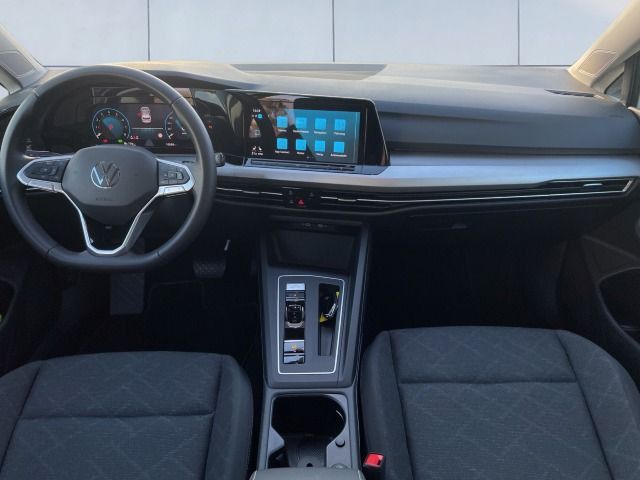 Volkswagen Golf Life 1.5 DSG - Samsaru's Car Outlet