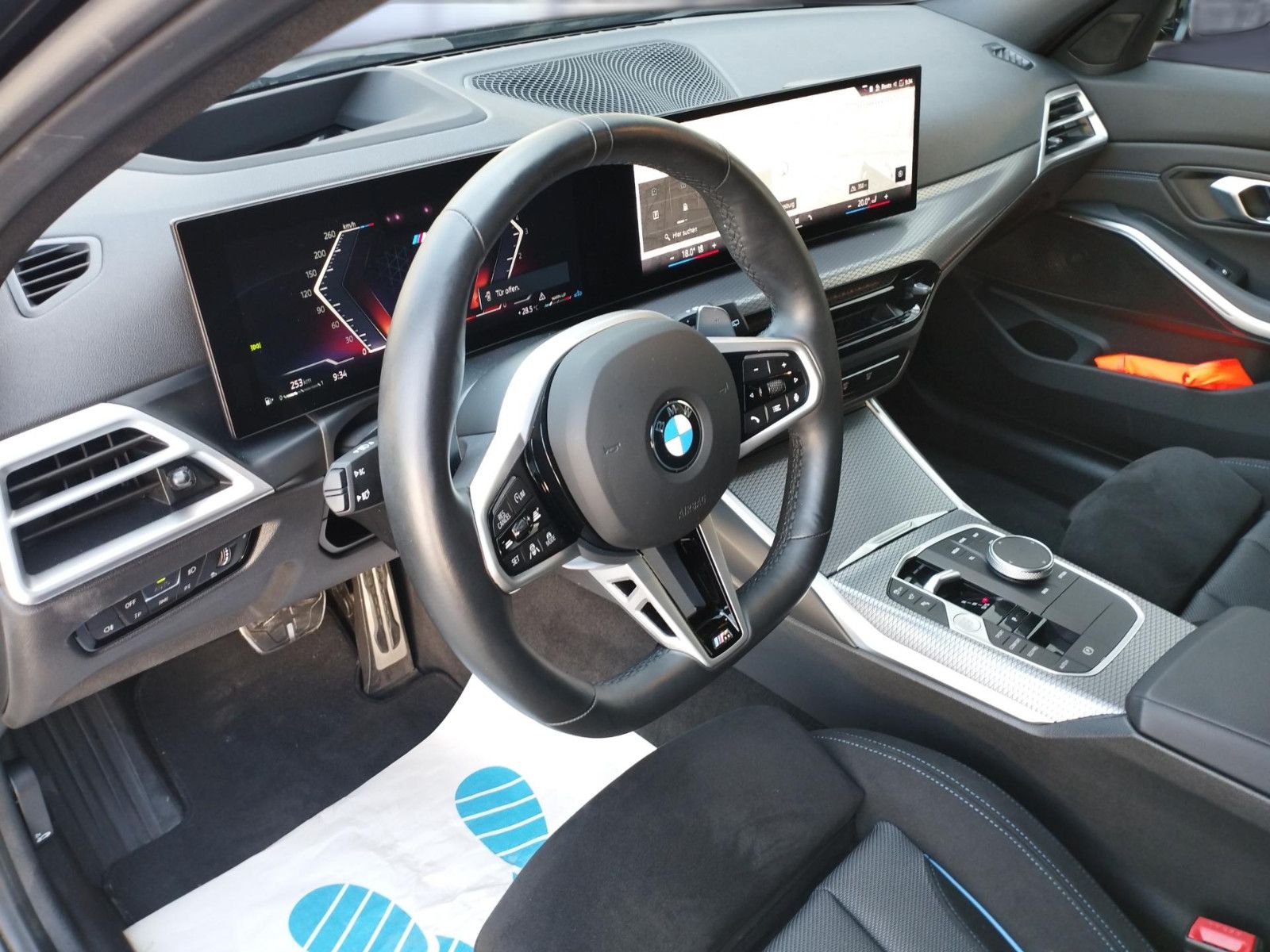 BMW 320d xD* M Sport*Standh.+AHK*Headup