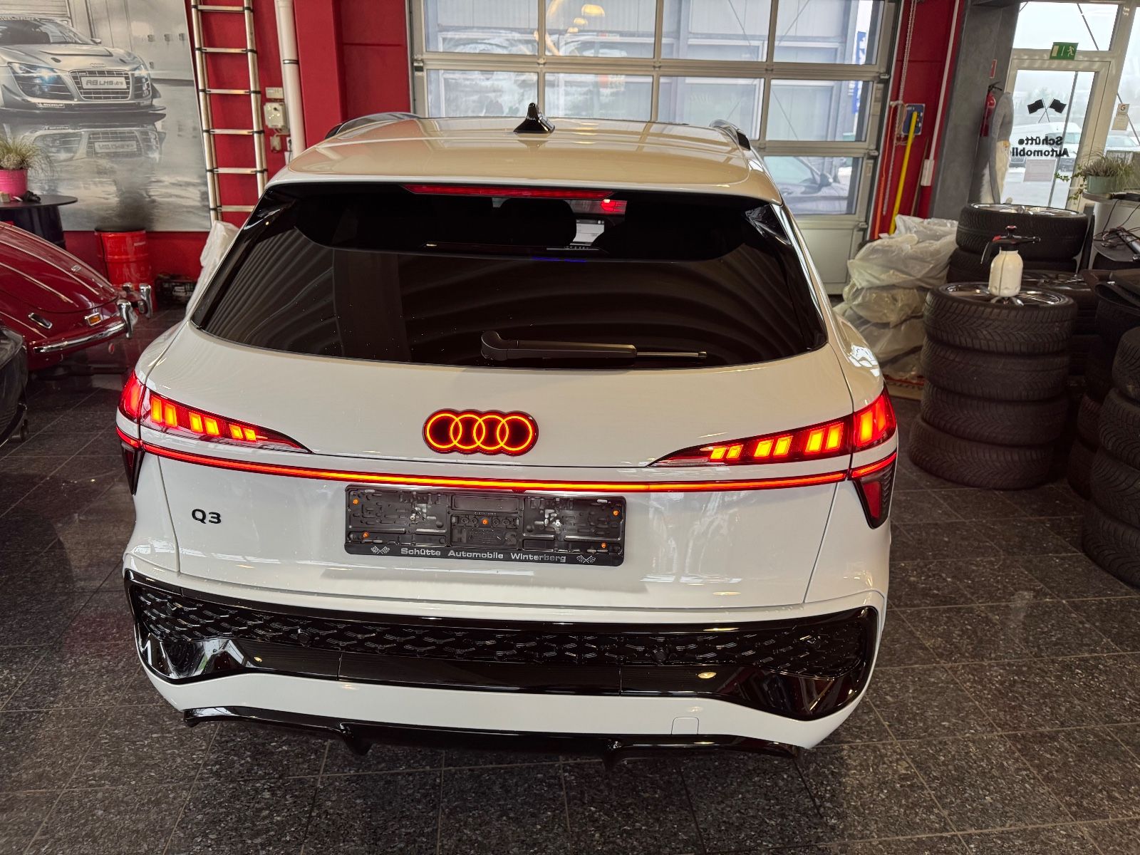 Audi TFSI  S-Line AHK,LED-Plus,20 Zoll,Black Paket