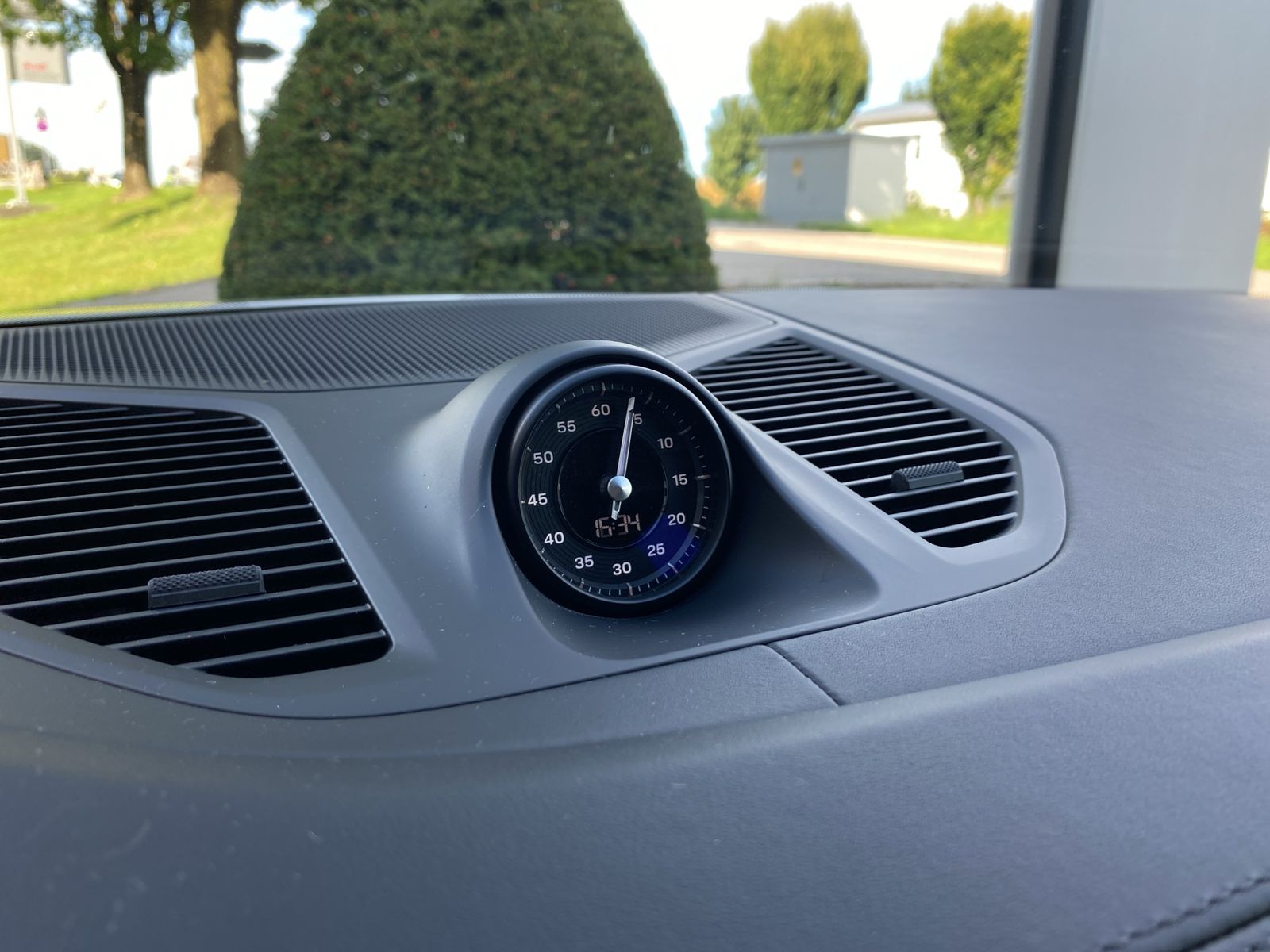 Porsche Cayenne E-Hybrid |BOSE |Panorama |Komfortsitz