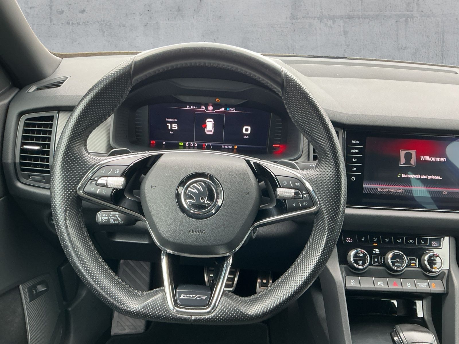 Skoda Kodiaq 2.0 TSI 4x4 DSG SPORTLINE NAVI+AHK+STDHZG