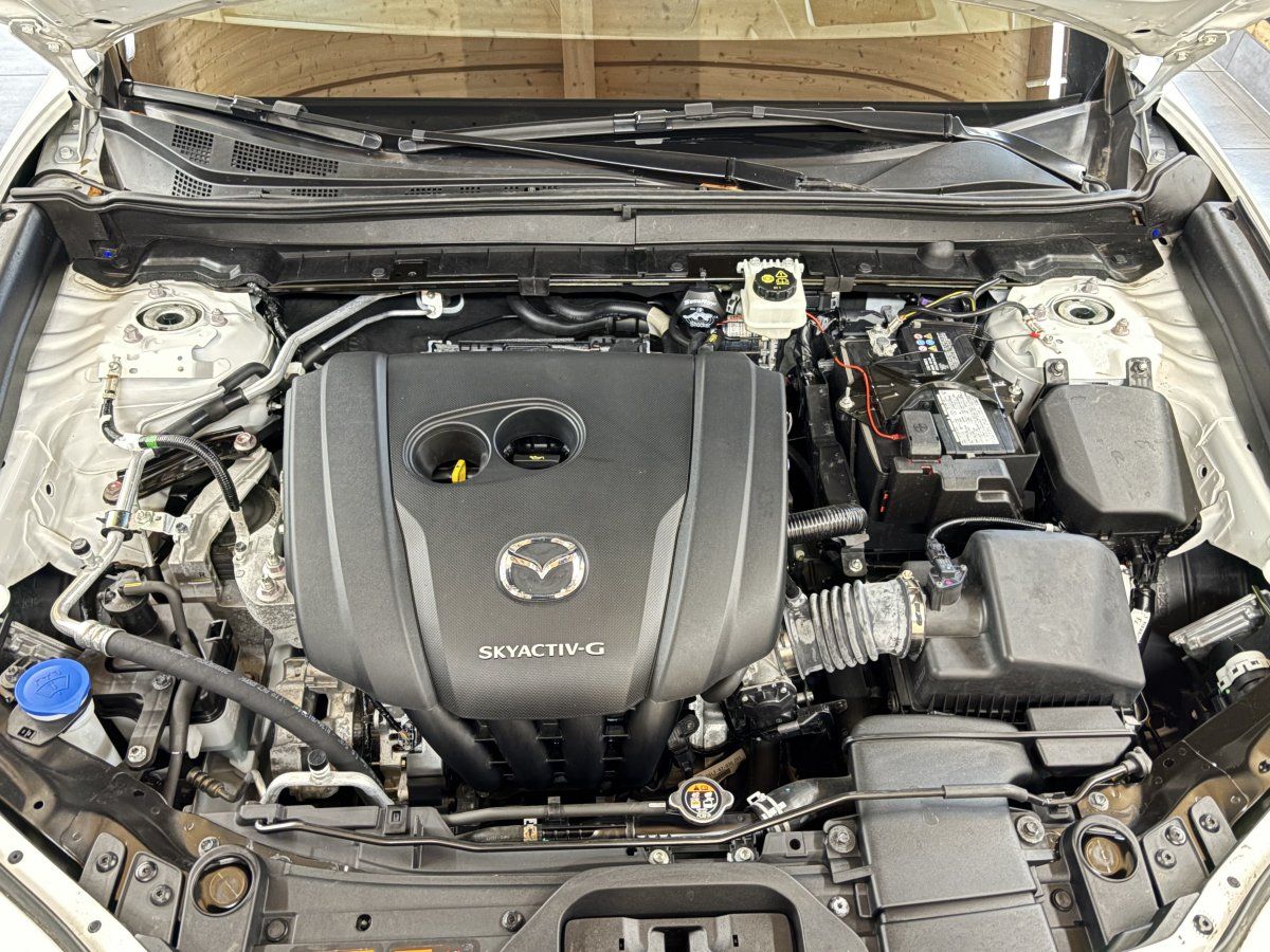 Mazda CX-30 L SKYACTIV-G 2.0 150PS M HYBRID AWD 6AG AL