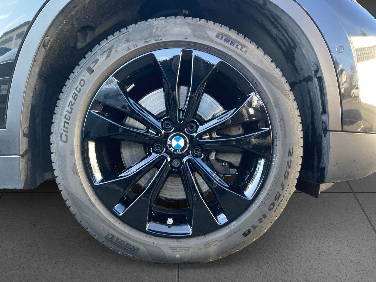 BMW X1 xDrive25i Sport Line - Samsaru's Car Outlet